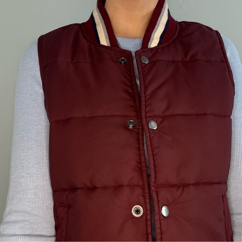Maroon Puffer Vest w/ Collar Detailing